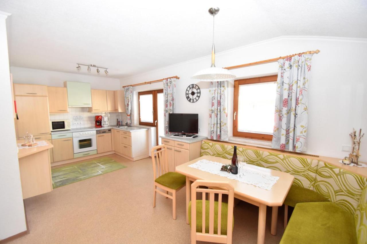 Haus Waldner Apartment Aschau Im Zillertal Bagian luar foto